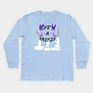 Lifes A Breeze For Kitesurfers Casual Pun For Kitesurfers Kids Long Sleeve T-Shirt